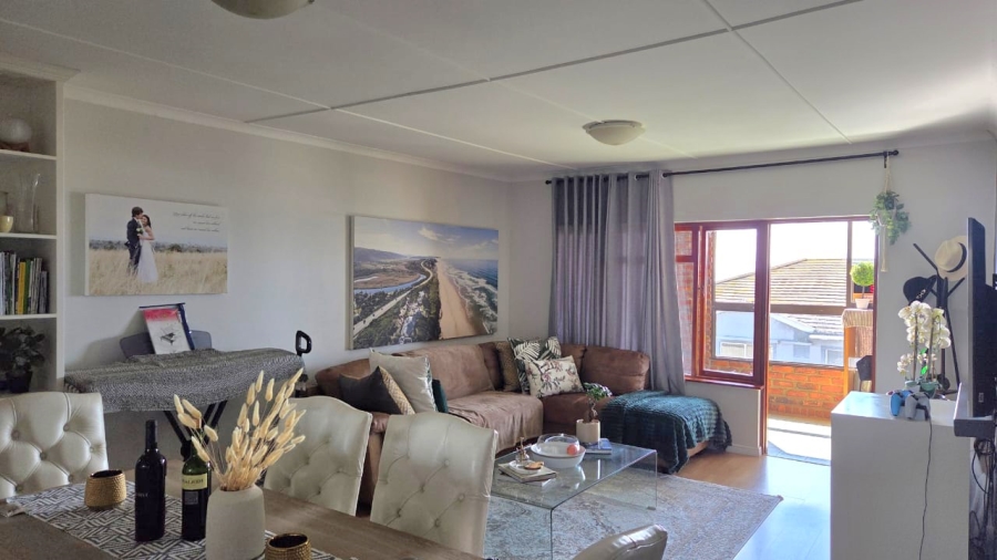 3 Bedroom Property for Sale in Mossel Bay Central Western Cape